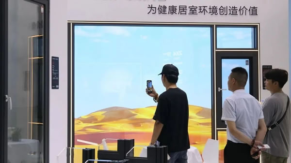 星品闪耀 展位火爆 | 轩尼斯门窗领潮深圳时尚家居设计周