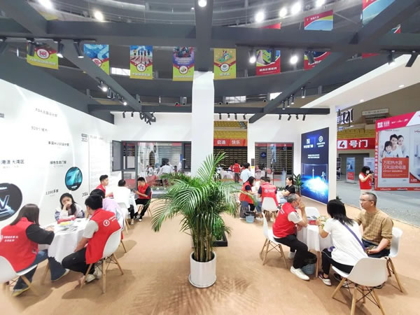 展会回顾 | 佛山之心家居展圆满收官，轩尼斯携星品闪耀亮相，荣膺多个奖项